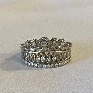 Princess Crown Silver Tone Ring sz 5 1/2
